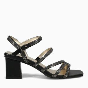 NATURALIZER Niko2 Ankle Strap Sandals